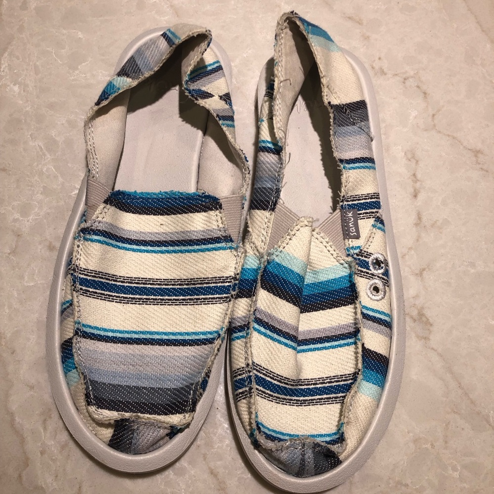 Women’s Sanuk’s Slip-On Canvas Shoes